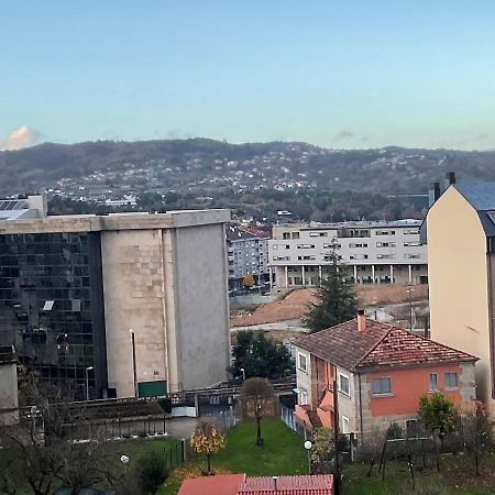 Residencia Universidad Ourense Eksteriør billede